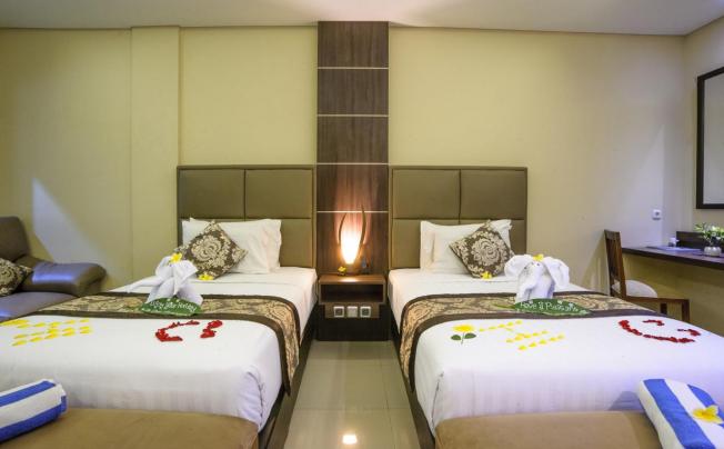 Фото отеля d'Penjor Seminyak Hotel