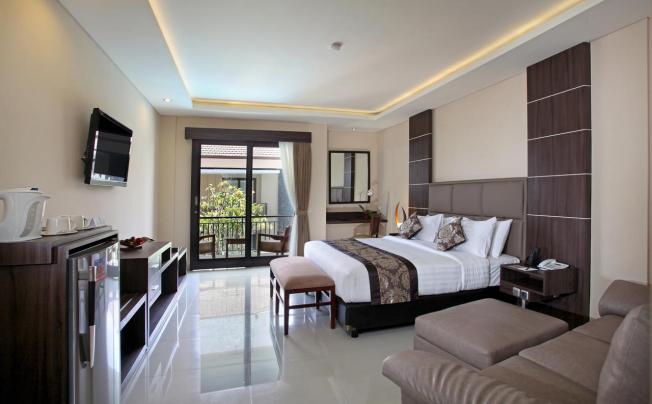 Фото отеля d'Penjor Seminyak Hotel