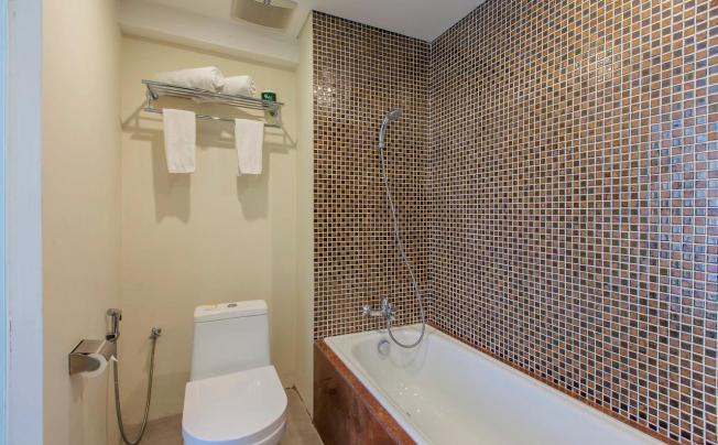 Фото отеля Dafam Savvoya Seminyak hotel