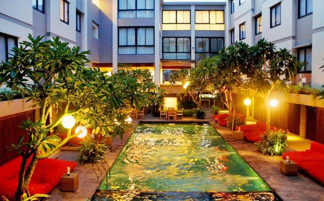 Фото отеля Dafam Savvoya Seminyak hotel