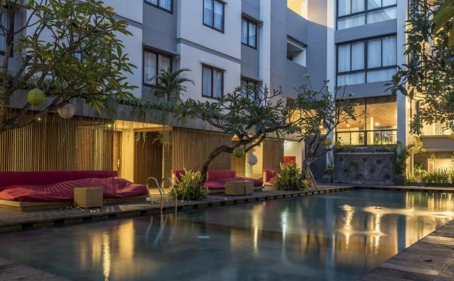 Фото отеля Dafam Savvoya Seminyak hotel