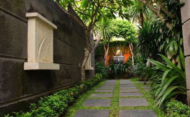 Фото отеля NYUH BALI LUXURY VILLAS SEMINYAK