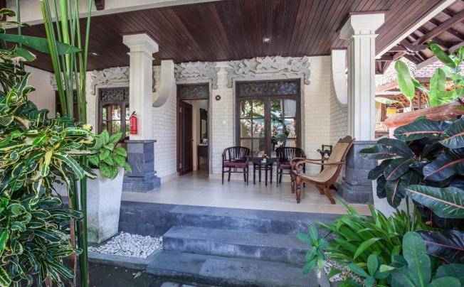 Фото отеля VILA SHANTI BEACH HOTEL