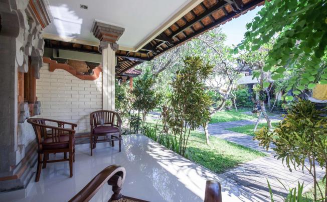 Фото отеля VILA SHANTI BEACH HOTEL