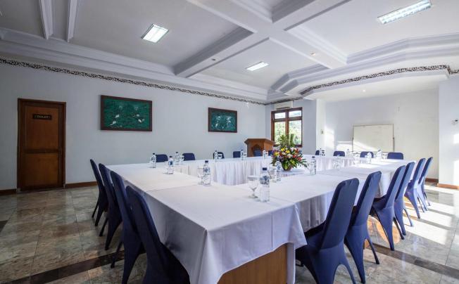Фото отеля VILA SHANTI BEACH HOTEL