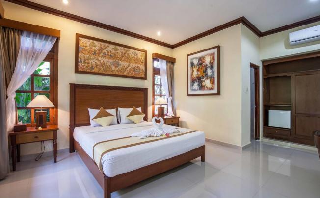 Фото отеля VILA SHANTI BEACH HOTEL