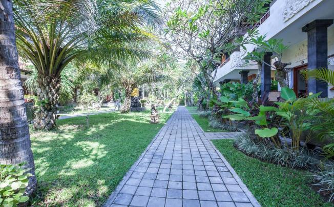Фото отеля VILA SHANTI BEACH HOTEL