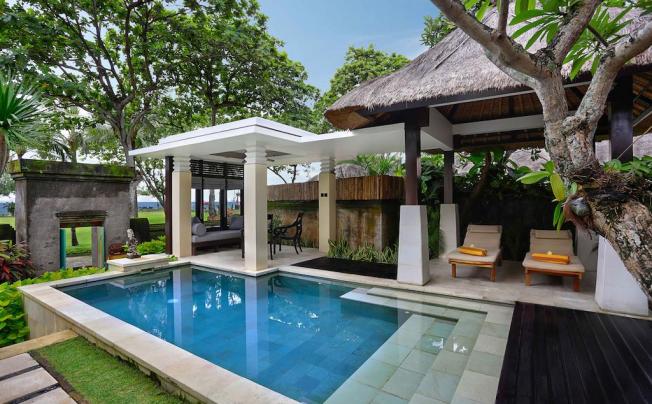 Фото отеля Royal Beach Seminyak Bali