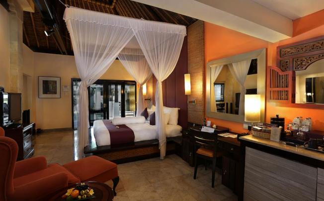 Фото отеля Royal Beach Seminyak Bali
