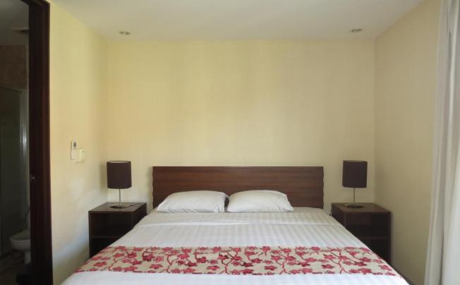 Фото отеля SEMINYAK TOWNHOUSE APARTMENT