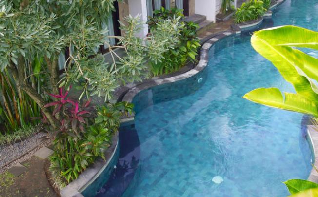 Фото отеля SEMINYAK TOWNHOUSE APARTMENT