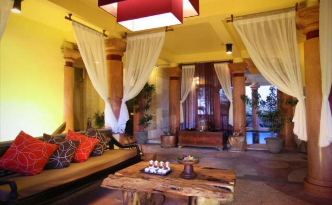 Фото отеля Seminyak Suite private Villa