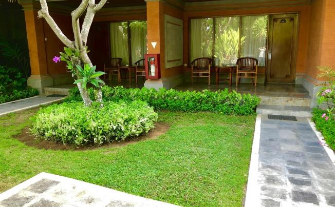 Фото отеля Inna Sindhu Beach Resort & Hotel