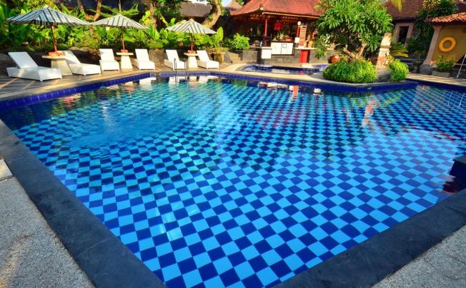 Фото отеля Inna Sindhu Beach Resort & Hotel