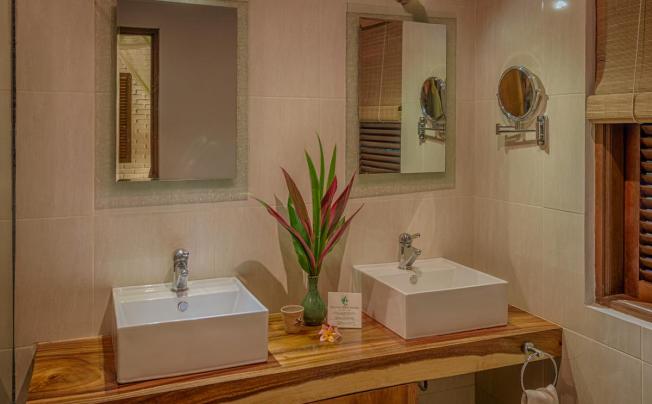 Фото отеля The Water Garden hotel