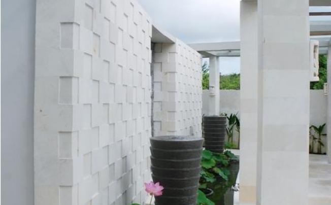 Фото отеля Water Edge Villa