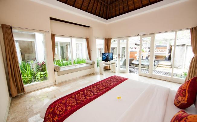 Фото отеля Bugan Villas SEMINYAK