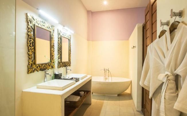 Фото отеля Marbella Pool Suite