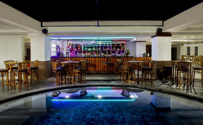 Фото отеля STEENKOOL HOTEL SEMINYAK