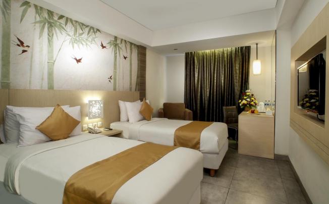 Фото отеля STEENKOOL HOTEL SEMINYAK