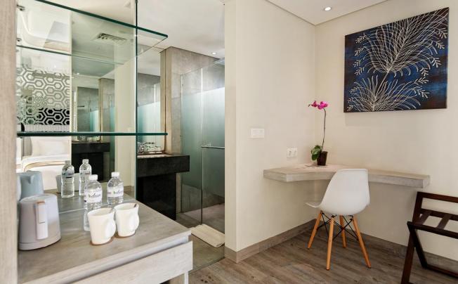 Фото отеля Daun Bali Seminyak Hotel