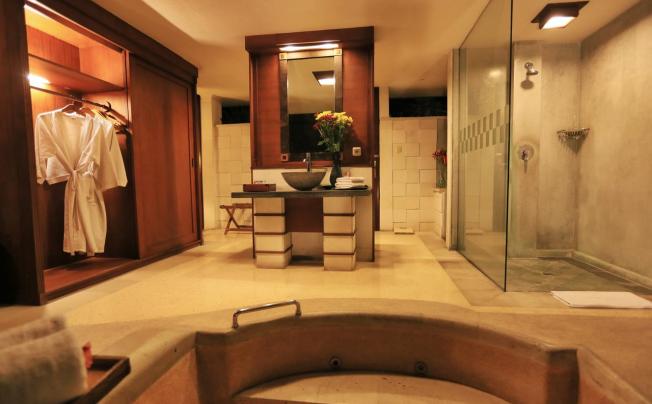 Фото отеля Sanyas Suite Seminyak