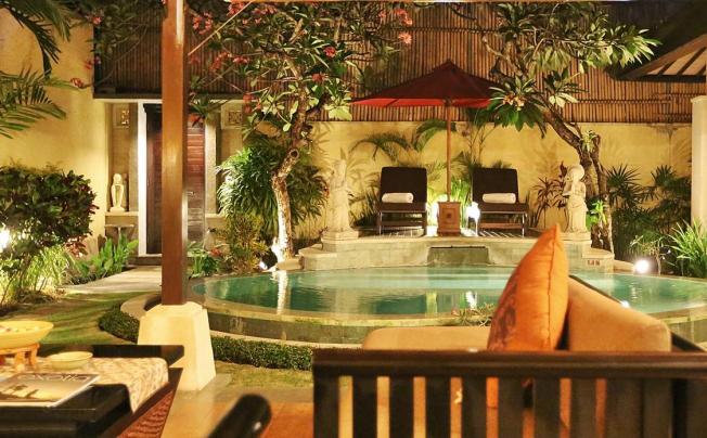 Фото отеля Sanyas Suite Seminyak