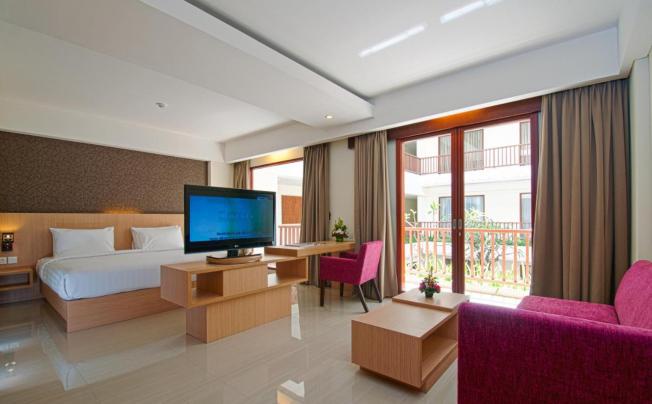 Фото отеля Sense Sunset Seminyak