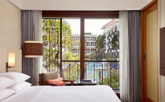 Фото отеля Courtyard by Marriott Bali Seminyak Resort