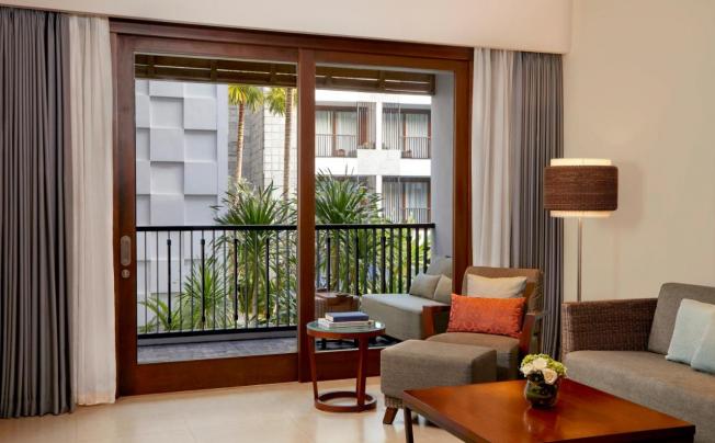 Фото отеля Courtyard by Marriott Bali Seminyak Resort