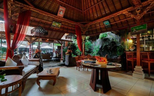Фото отеля Wina Holiday Villa Kuta Bali
