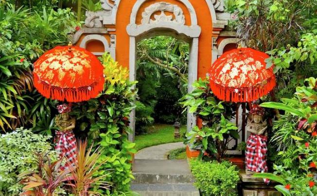 Фото отеля Puri Cendana Resort