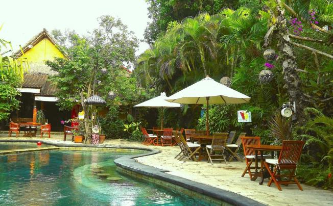 Фото отеля Puri Cendana Resort