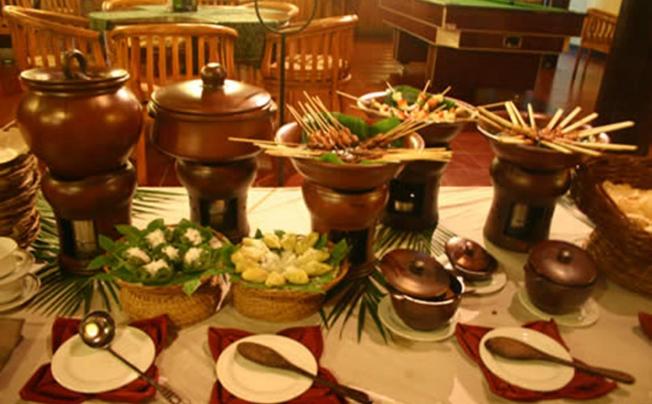 Фото отеля Puri Cendana Resort