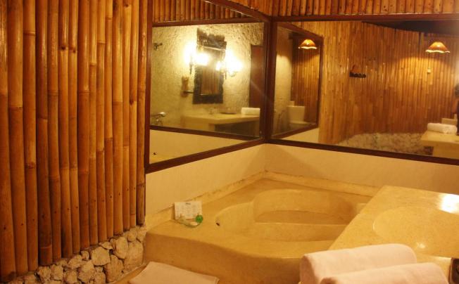 Фото отеля Puri Cendana Resort