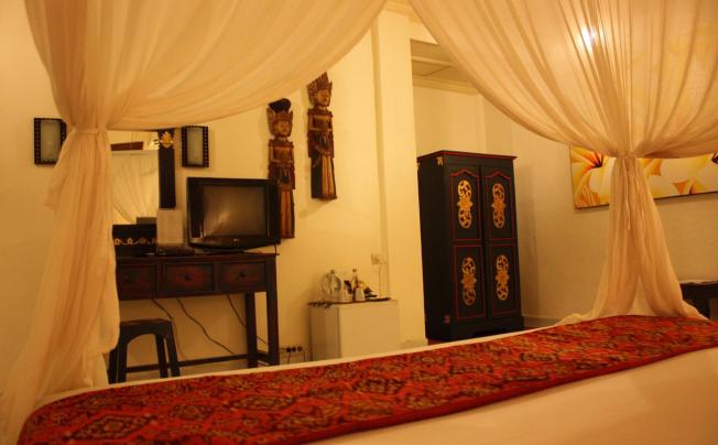 Фото отеля Puri Cendana Resort