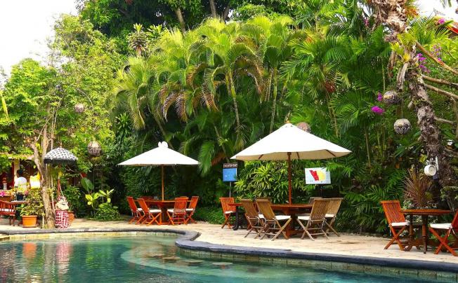 Фото отеля Puri Cendana Resort