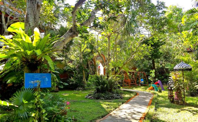 Фото отеля Puri Cendana Resort