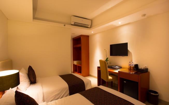 Фото отеля Sun Hotel & Spa legian