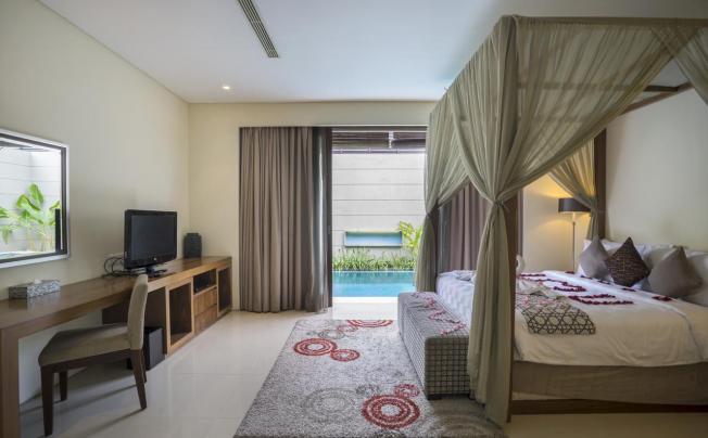 Фото отеля Pradha Villas Seminyak
