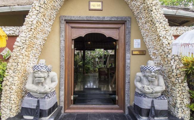 Фото отеля Puri Madawi hotel