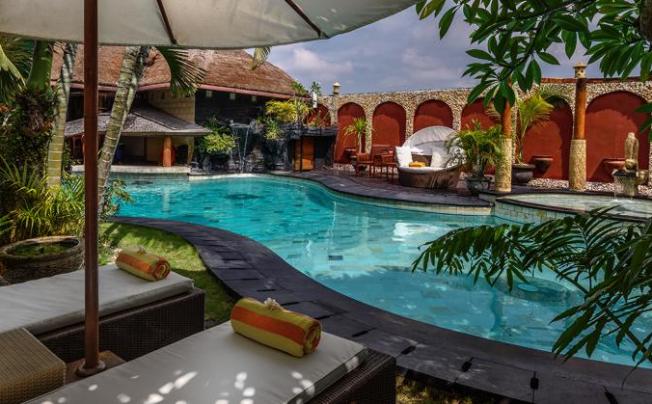 Фото отеля Puri Madawi hotel