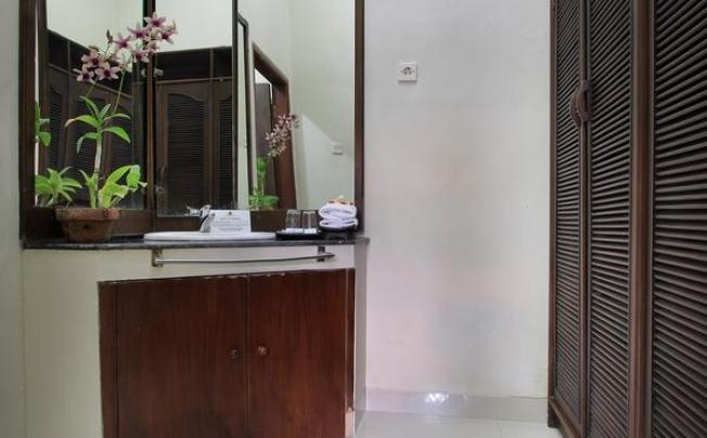 Фото отеля Taman Ayu Cottage