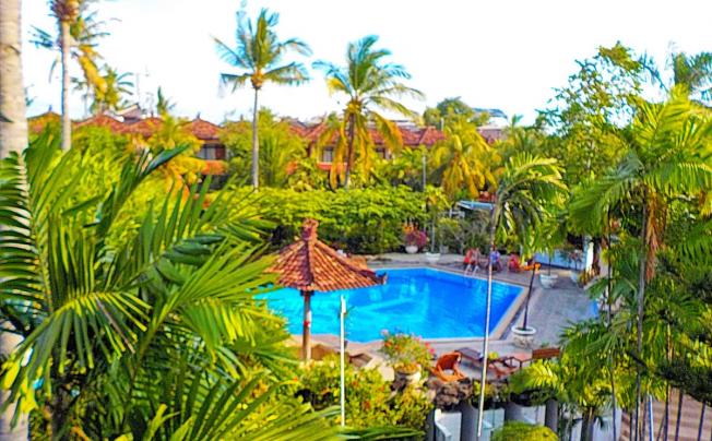 Фото отеля Palm Beach Hotel Bali