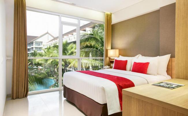 Фото отеля Ramada Encore Bali Seminyak