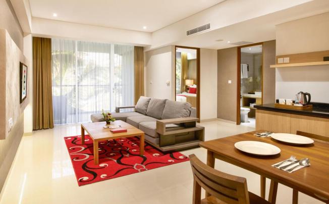 Фото отеля Ramada Encore Bali Seminyak