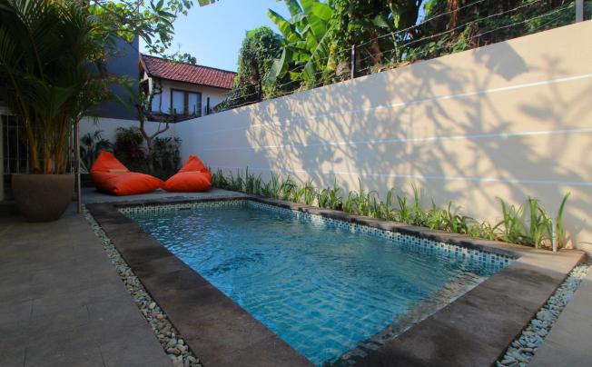 Фото отеля Lotus Tirta Seminyak Hotel & Villa