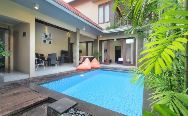 Фото отеля Lotus Tirta Seminyak Hotel & Villa