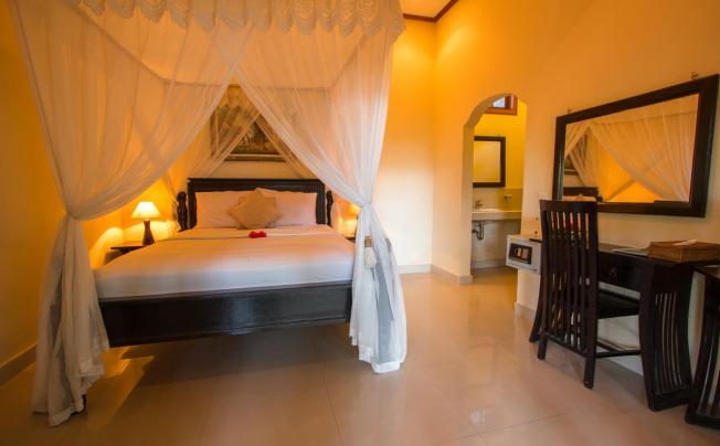 Фото отеля Arya amed beach resort