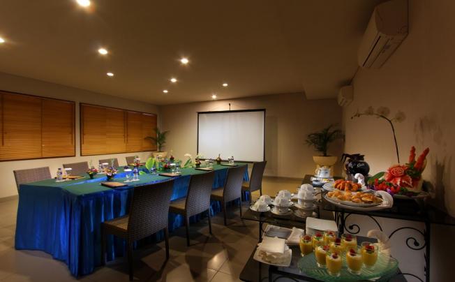 Фото отеля Oasis Lagoon Sanur